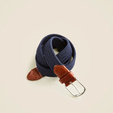 Woven elastic belt with round buckle