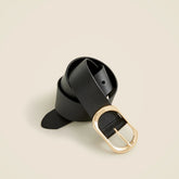 Oval buckle belt in Italian leather