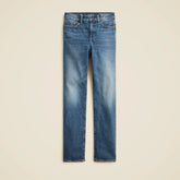 Petite nipped straight jean in stretch