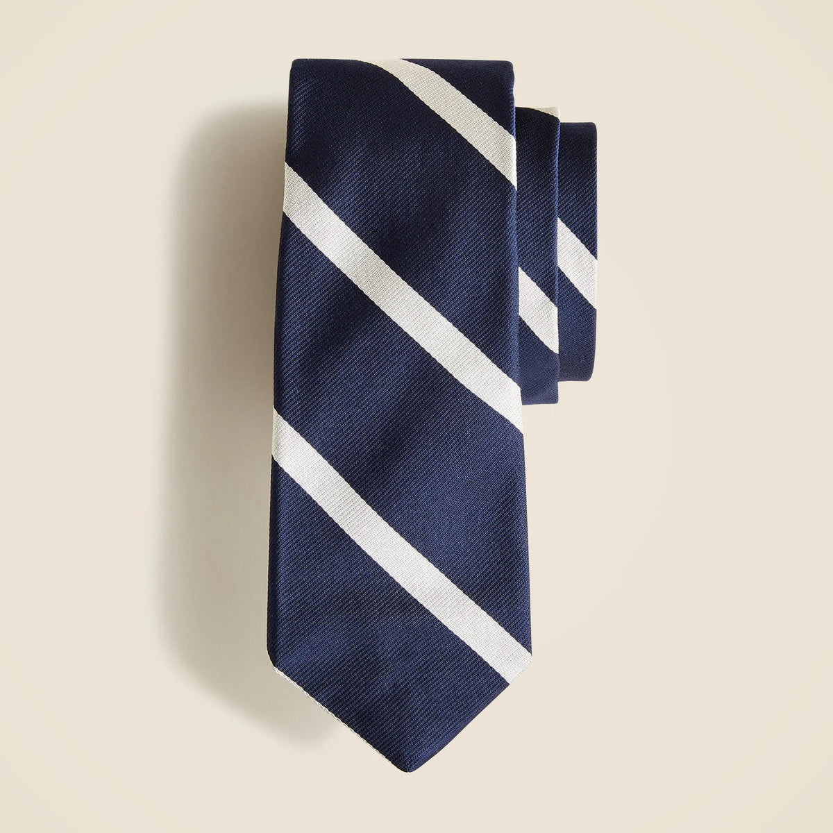 English silk tie in diagonal stripe
