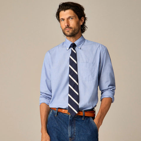 English silk tie in diagonal stripe