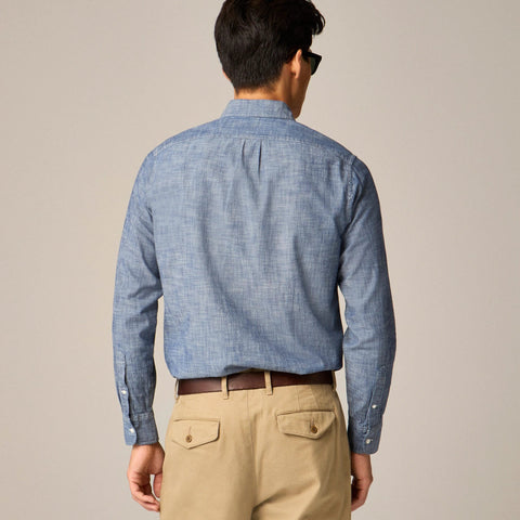 Slim organic cotton chambray shirt in one-year wash