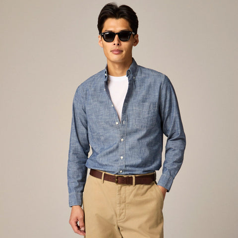 Slim organic cotton chambray shirt in one-year wash