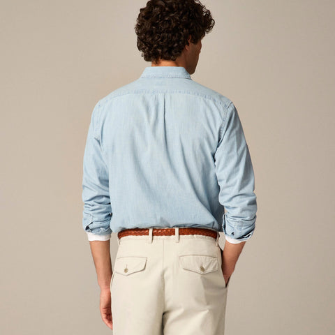 Organic cotton chambray shirt in five-year wash