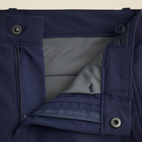 Boys' slim-fit tech pant