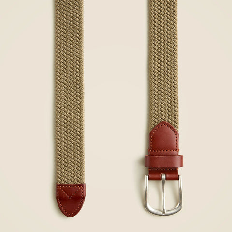 Woven elastic belt with round buckle