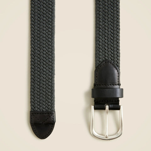 Woven elastic belt with round buckle