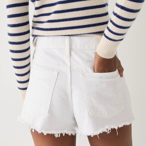 Relaxed denim short in white wash