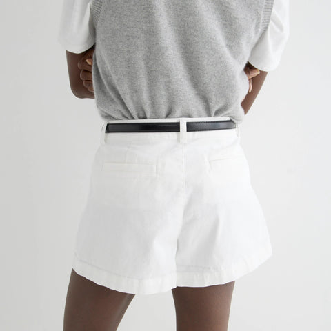 New patch-pocket chino short