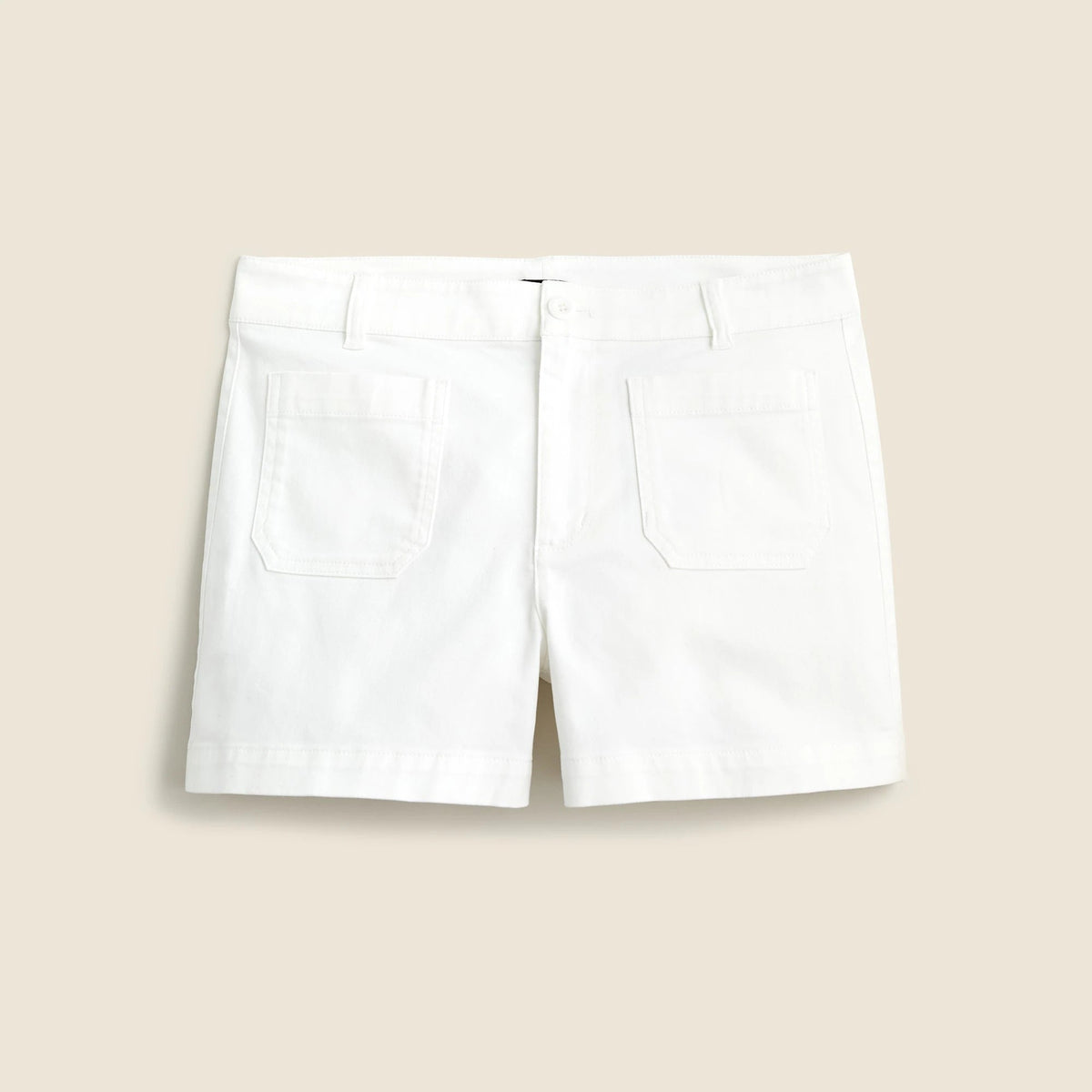 New patch-pocket chino short