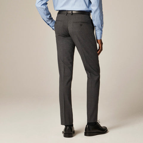 Ludlow Traveler Slim-fit suit pant in Italian stretch wool blend