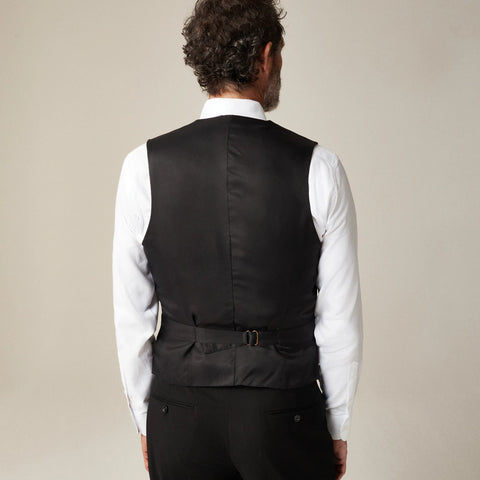 Ludlow Slim-fit tuxedo vest in Italian wool