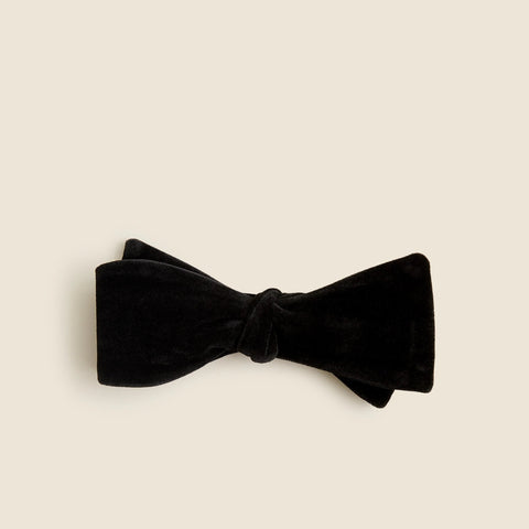 Velvet bow tie