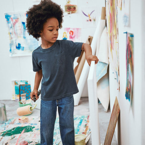 Kids' new garment-dyed pocket T-shirt