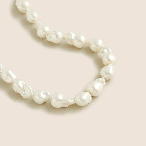 Baroque pearl necklace