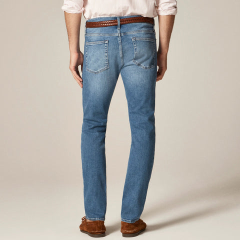 484 Slim-fit stretch jean in medium wash