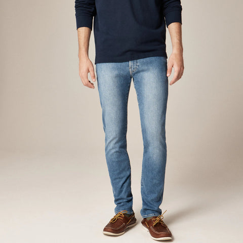 770™ Straight-fit stretch jean in medium wash