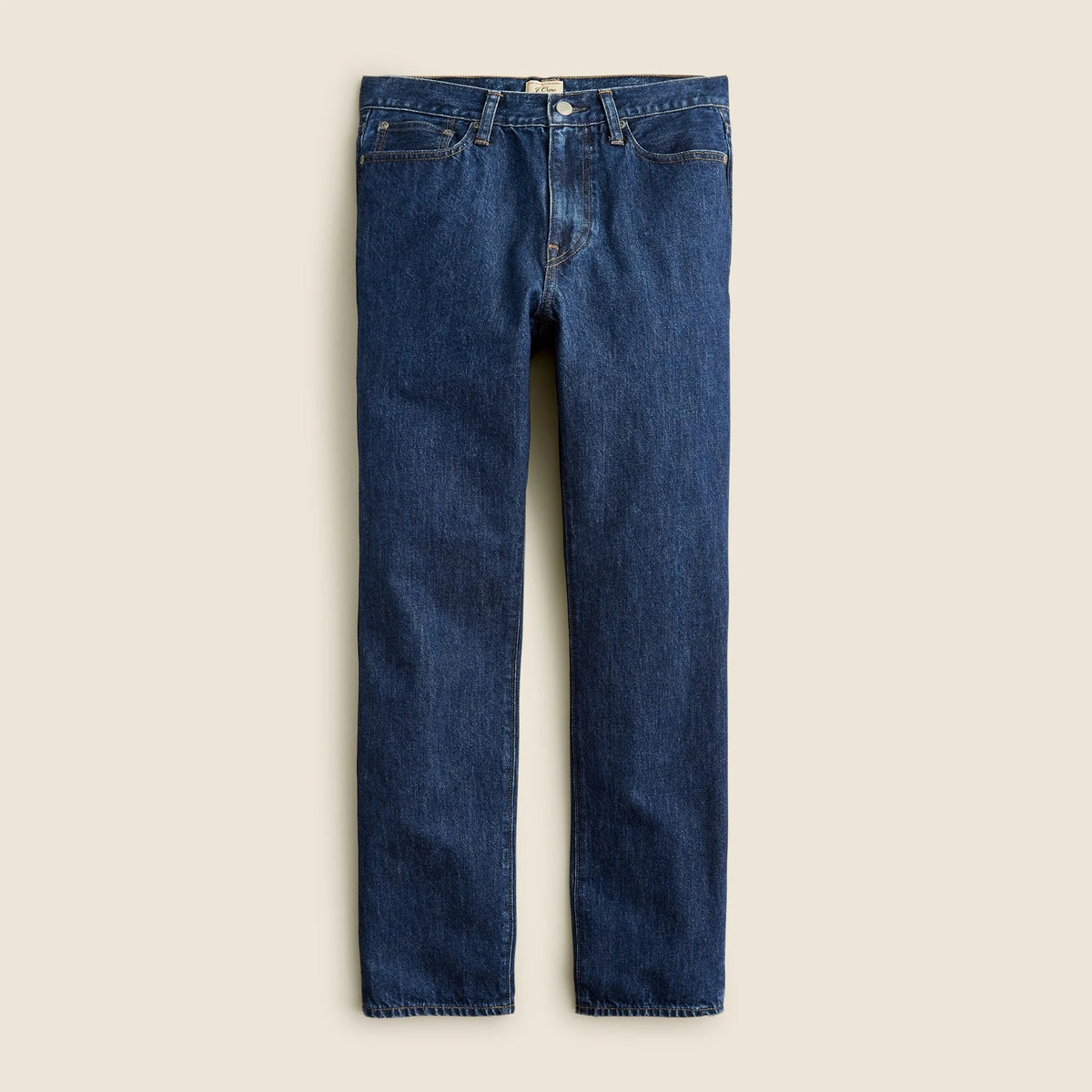 Classic jean in dark wash