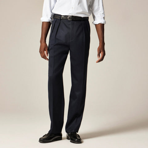 Relaxed-fit double-pleated trouser in Italian wool cavalry twill