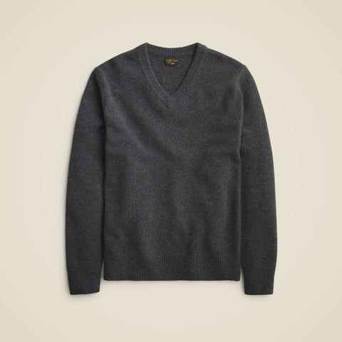 Relaxed midweight cashmere V-neck sweater