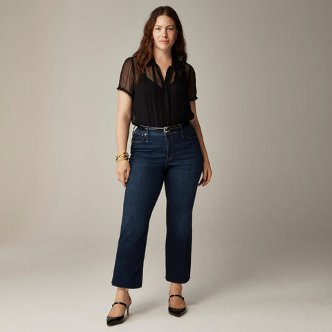 Mid-rise kickout jean