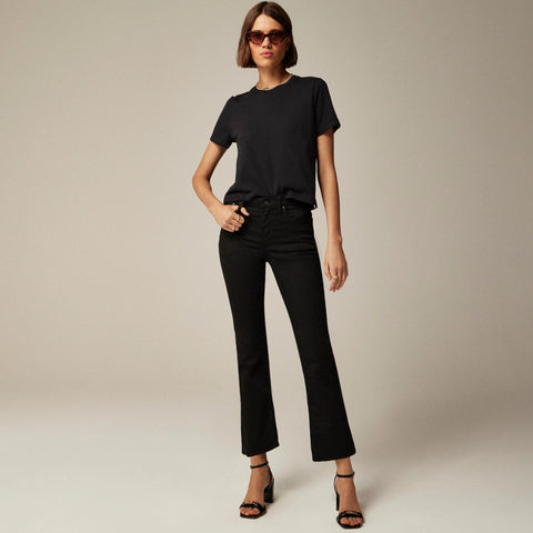 Petite mid-rise kickout jean