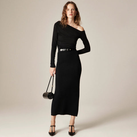 Asymmetrical off-the-shoulder top in stretch cotton blend