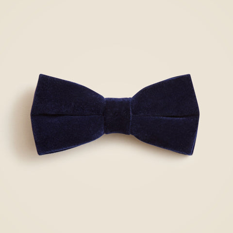Kids' velvet bow tie