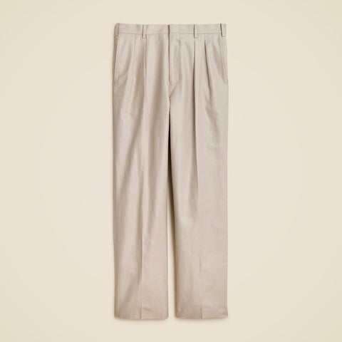 Relaxed-fit double-pleated trouser in linen-cotton blend