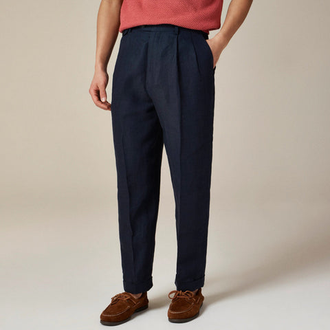 Relaxed-fit double-pleated trouser in linen herringbone