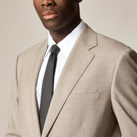 Crosby Classic-fit suit jacket in Italian wool