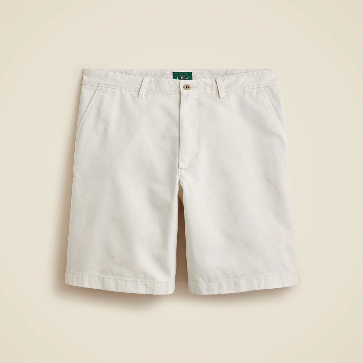 8" Classic chino short