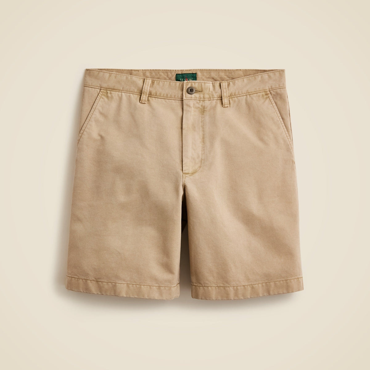 8" Classic chino short