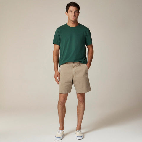 8" Classic chino short