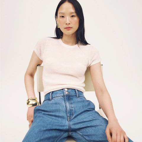 Slim-wide jean with stacked buttons