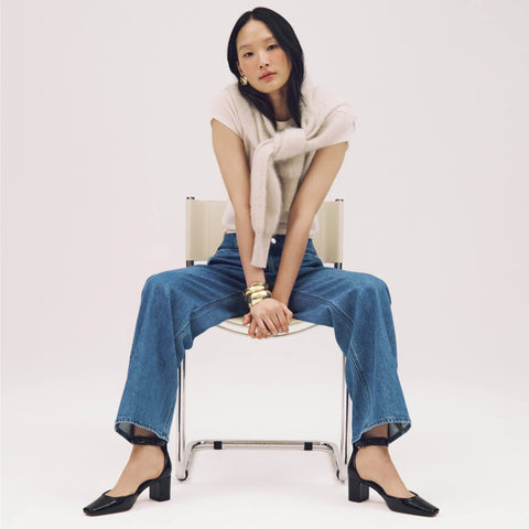 Slim-wide jean with stacked buttons