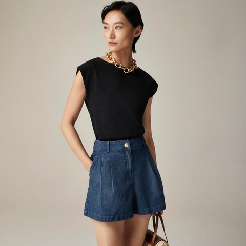 Pleated short in drapey denim