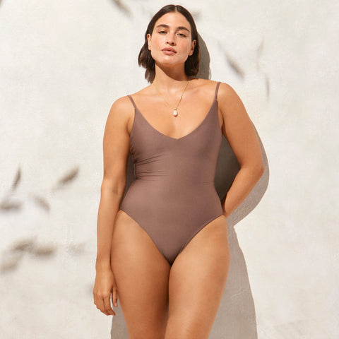 Lana one-piece in Classic Sculpt™