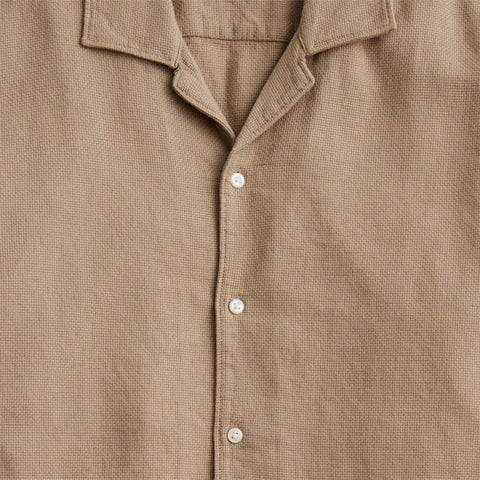 Short-sleeve textured cotton camp-collar shirt