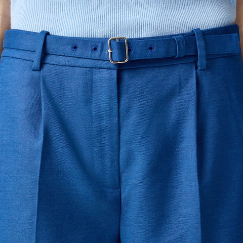 Pleated 9" trouser short in stretch linen blend