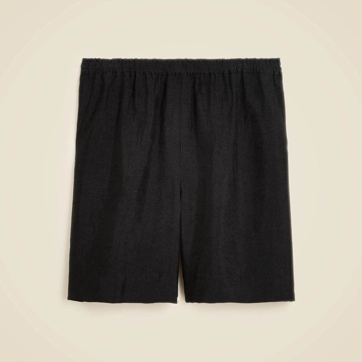 7" Stratus short in textured satin