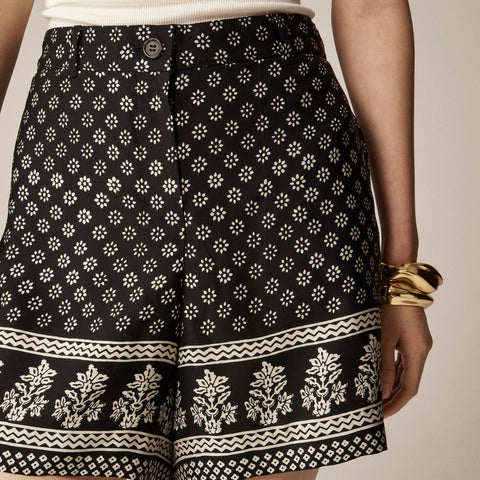 6" Harbor short in block print