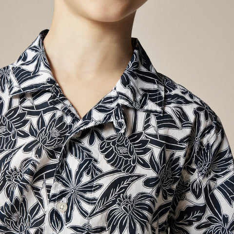 Kids' short-sleeve camp shirt in prints