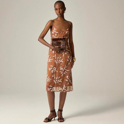 Tortoise shell clutch