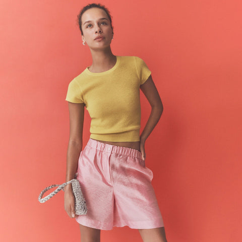 Summerweight nylon short with removable lining