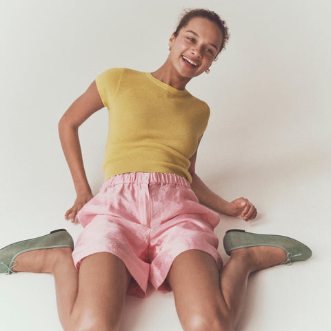 Summerweight nylon short with removable lining