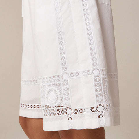Soleil eyelet-trim short