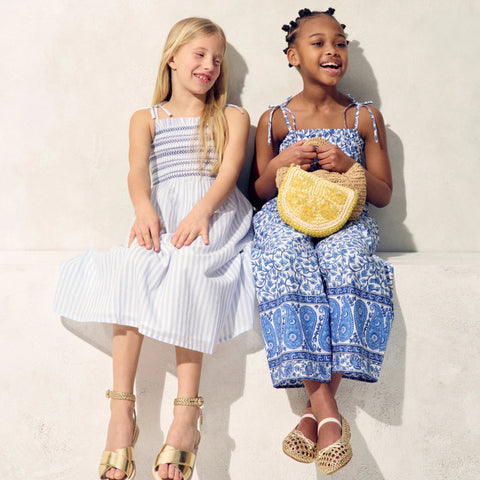 Girls' tie-shoulder jumpsuit in bandana block print