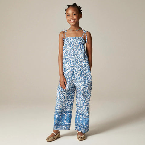 Girls' tie-shoulder jumpsuit in bandana block print