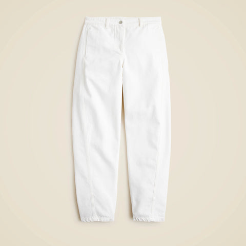 Relaxed barrel-leg jean